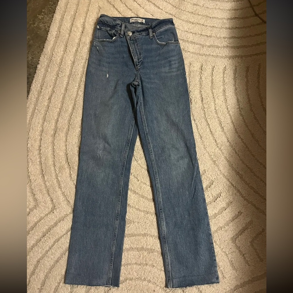 Abercrombie 90s Straight Leg Jean